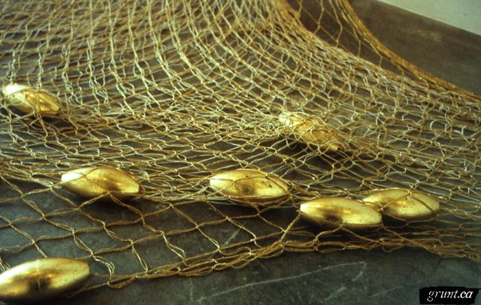 2002 07 10 Sculpture Threaded Chronicles Dale Roberts detail gold net and gold weights
