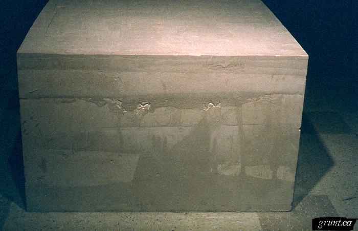 1989 07 Sculpture Synthetic Monolith Robin Peck Synthetic Monolith Robin Peck box like sculpture close up